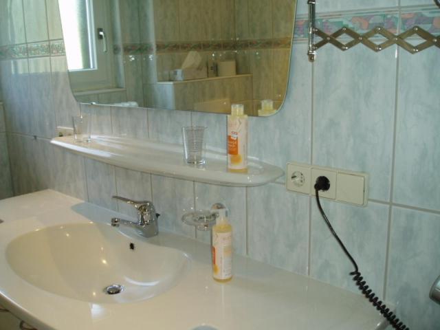 Schwarzwaldhotel / Вольфах Номер фото