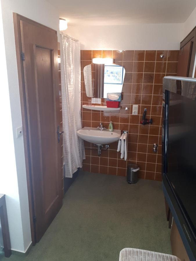 Schwarzwaldhotel / Вольфах Экстерьер фото